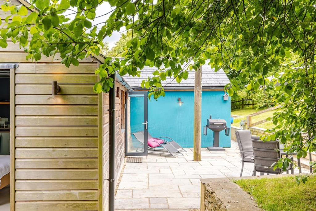 Cosy Cotswolds Retreat Near Bath & Castle Combe Lejlighed Chippenham  Eksteriør billede